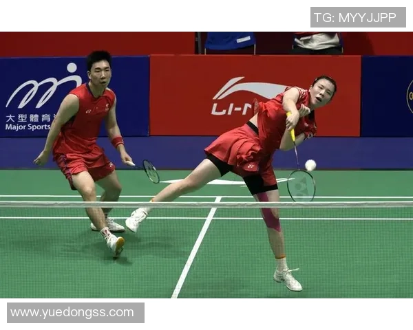 陈芳专访:从羽毛球新星到冠军之路的心路历程回顾 陈芳专访:从羽毛球新星到冠军之路的心路历程回顾